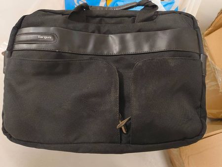 Targus Laptop-Tasche / Business Umhängetasche  TOP