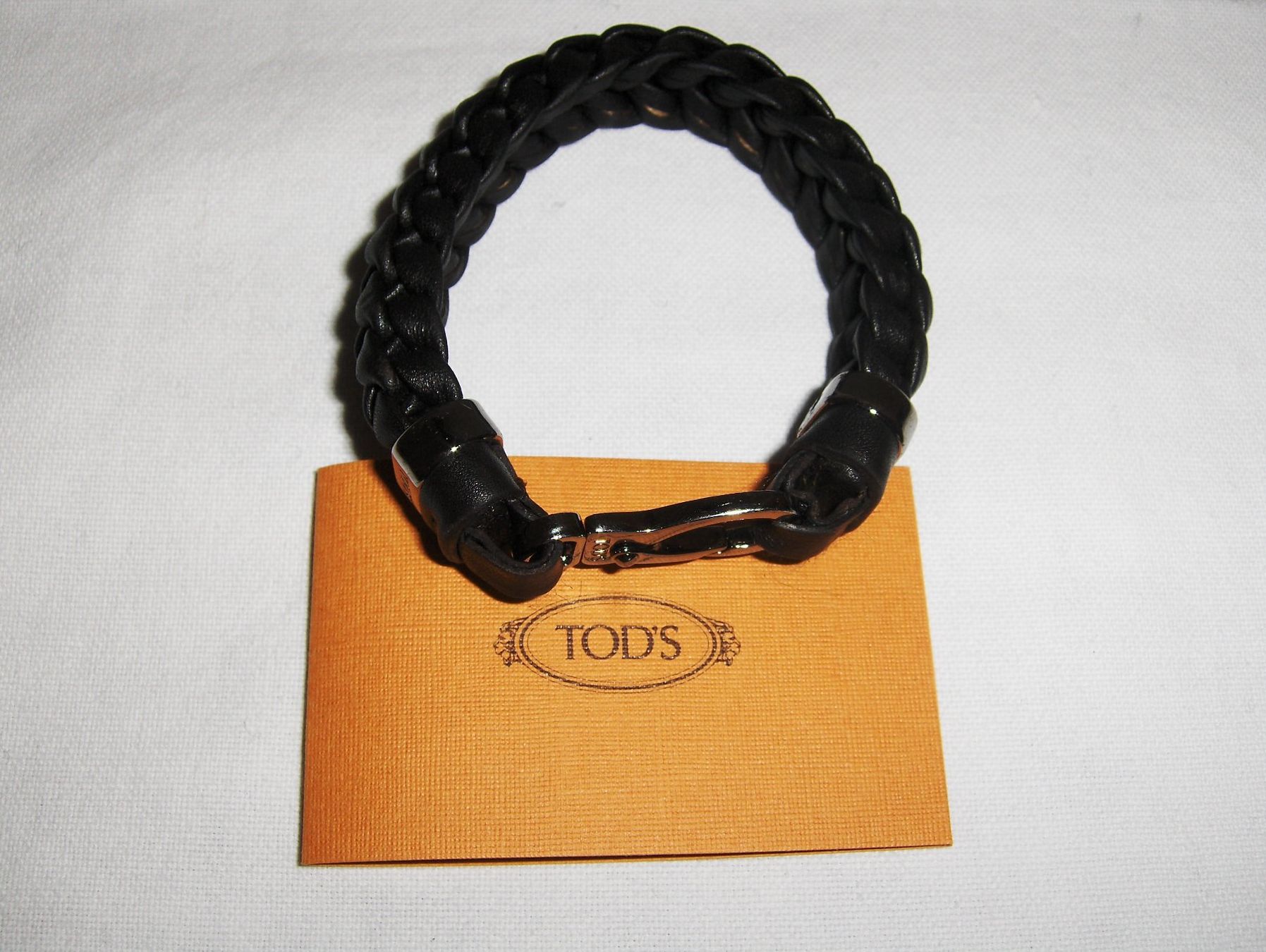 Armbänder & -reifen: TOD'S Leder Armband mit Box – Gebraucht aus Dübendorf von alracfo 2