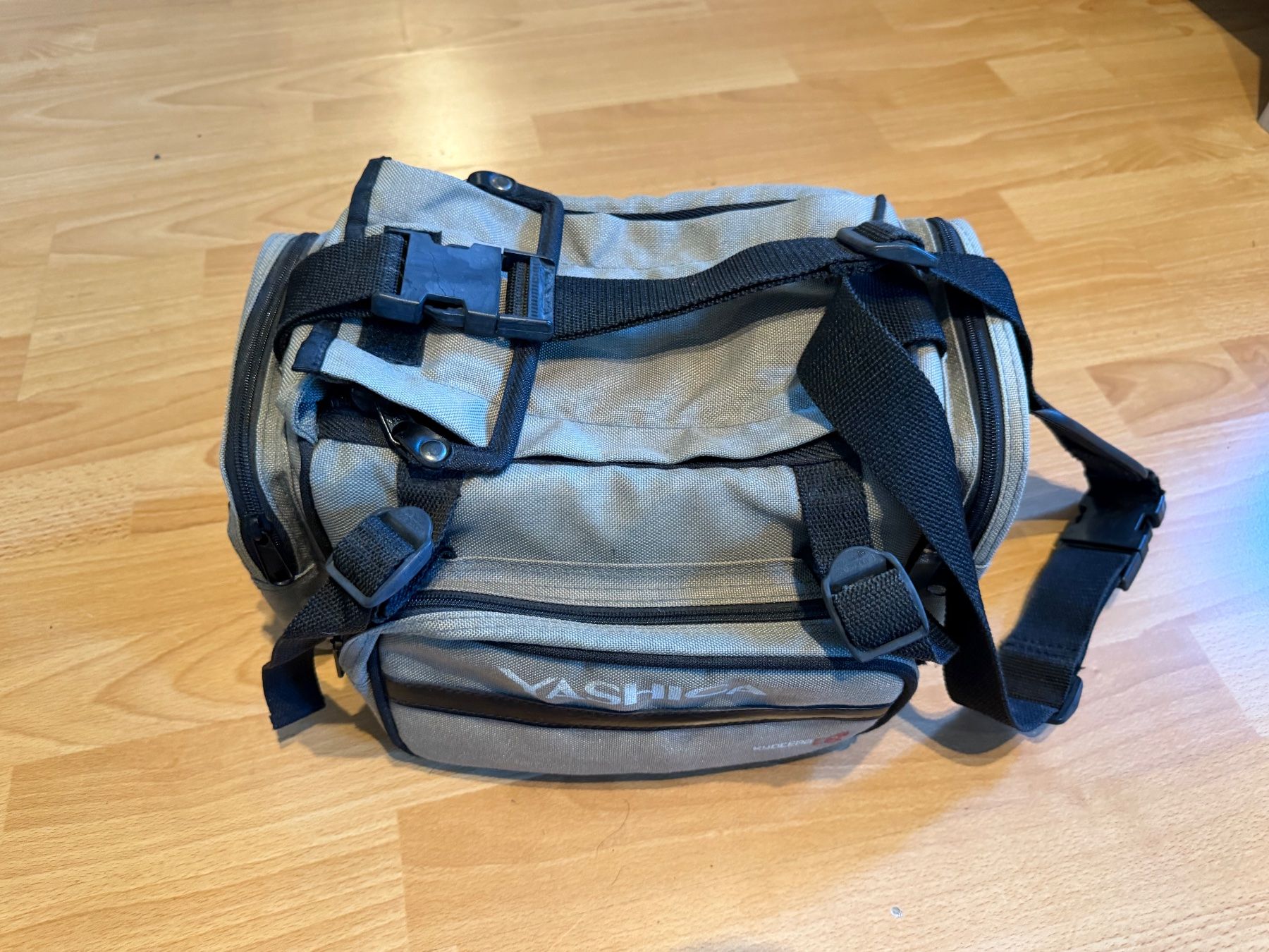 Taschen: Yashica-Kameratasche – Gebraucht aus Aarau von KorgPA 4