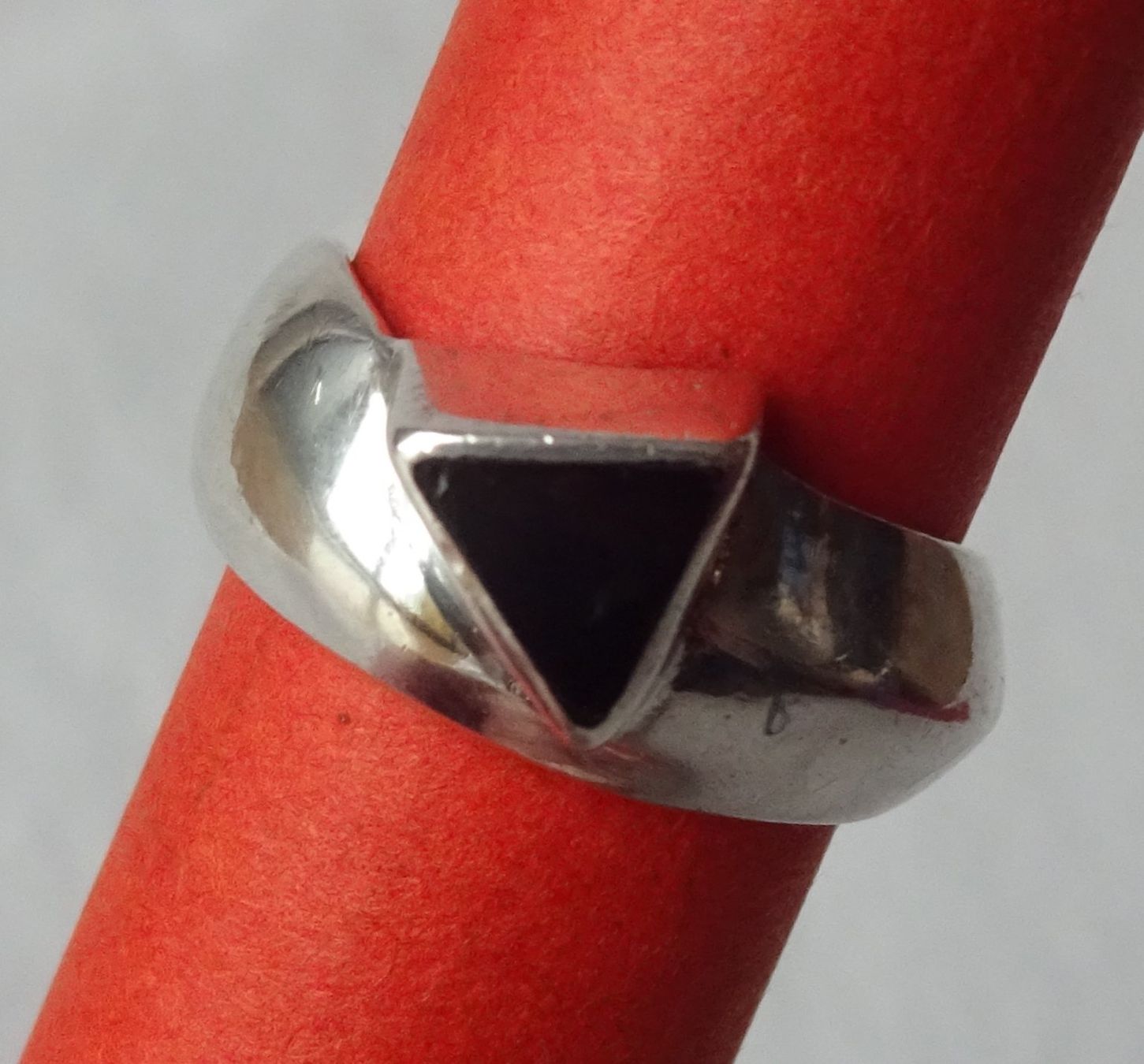 Anelli: Silberring mit schwarzem Stein – Usato da St.Gallen venduto da Paddington11 1