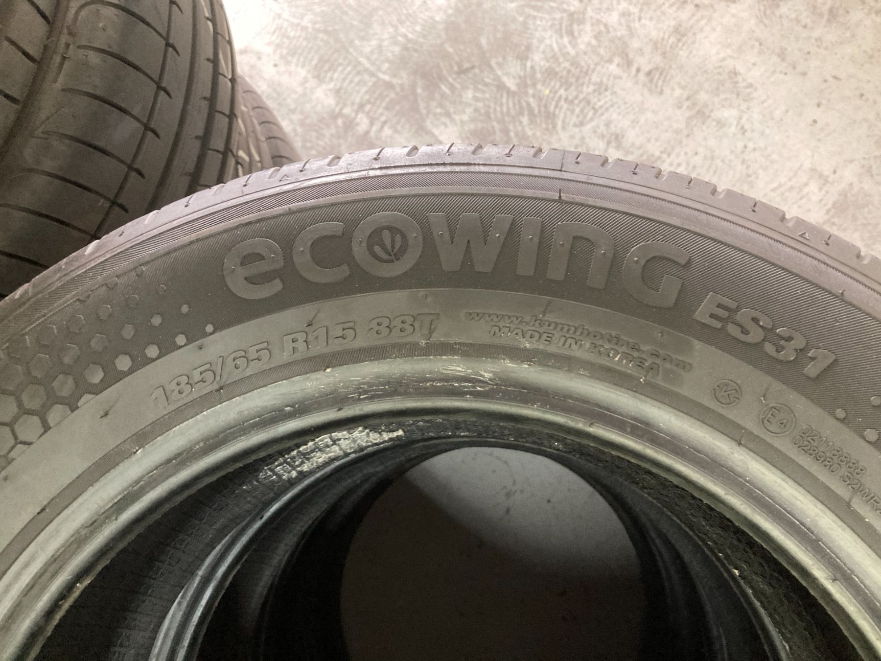 Pneus & Kompletträder: 185/65R15 Sommerpneu – Gebraucht aus Cham von WB2223 3