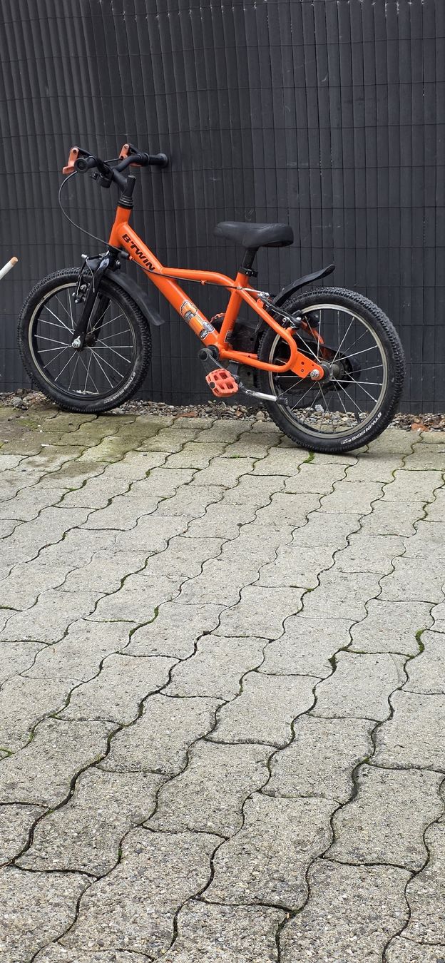 Velos: kindervelo 16zoll – Gebraucht aus Arbon von STEFF.1 1