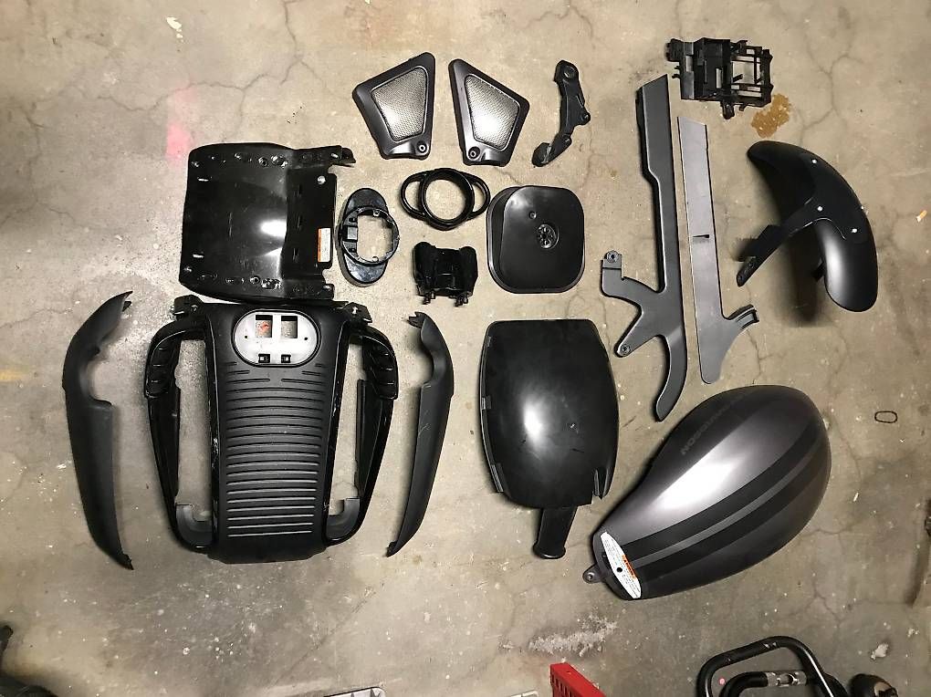 Alle Motorradersatzteile: Harley-Davidson V-Rod Teile – Gebraucht aus Schlieren von motostyling
