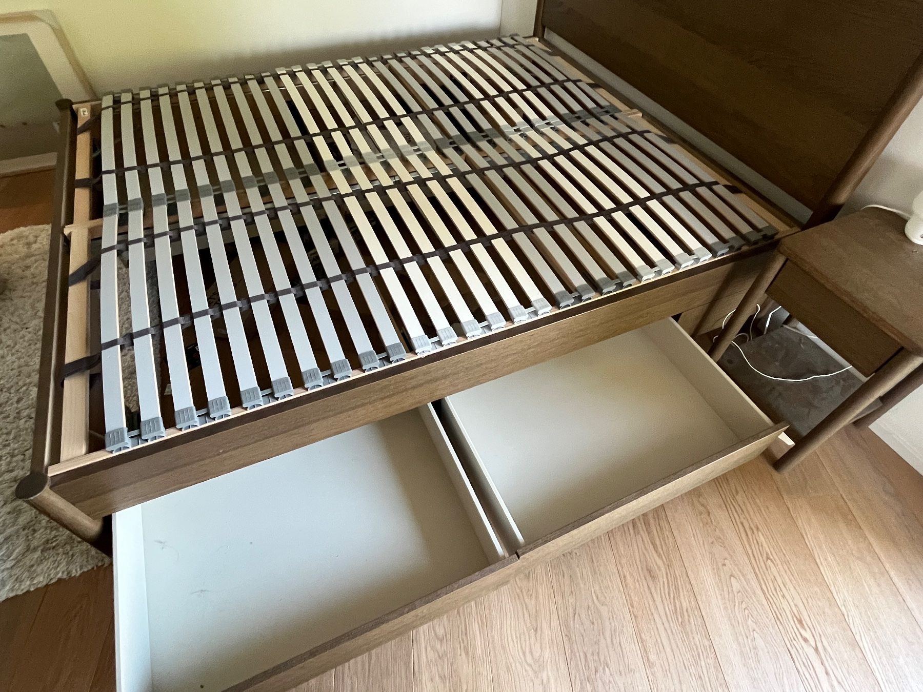 Ikea Lits: Tonstad Bett (bed) – D'occasion à Zürich par wil_9hpz 2
