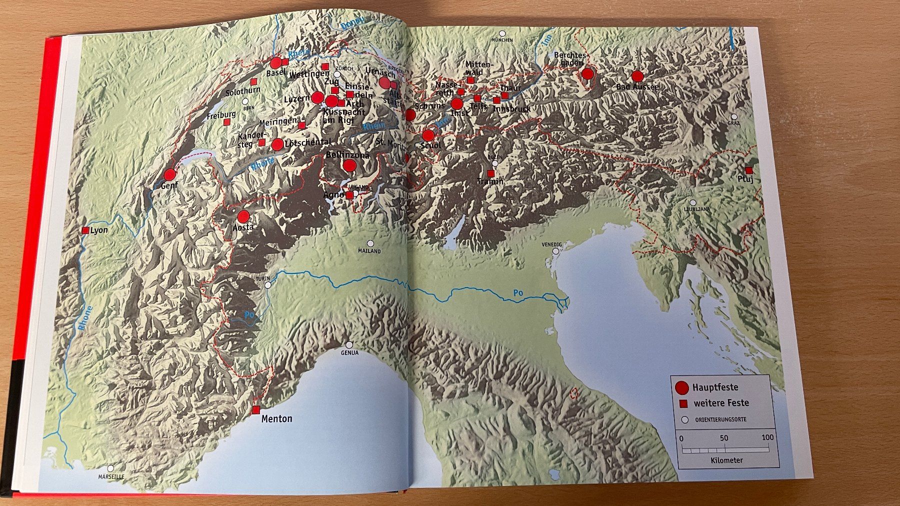 Libri: Feste im Alpenraum – Usato da Glattfelden venduto da cybermaxx 3