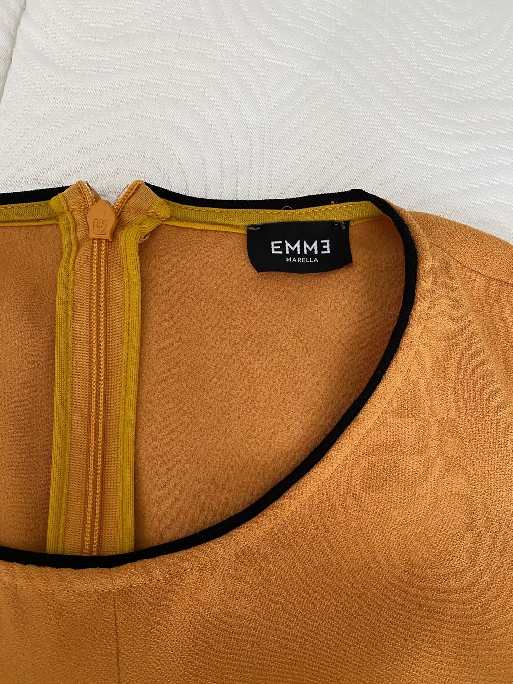Top: Top Marella, Gr.36 – Usato da Zürich venduto da ifi_zp8b 2