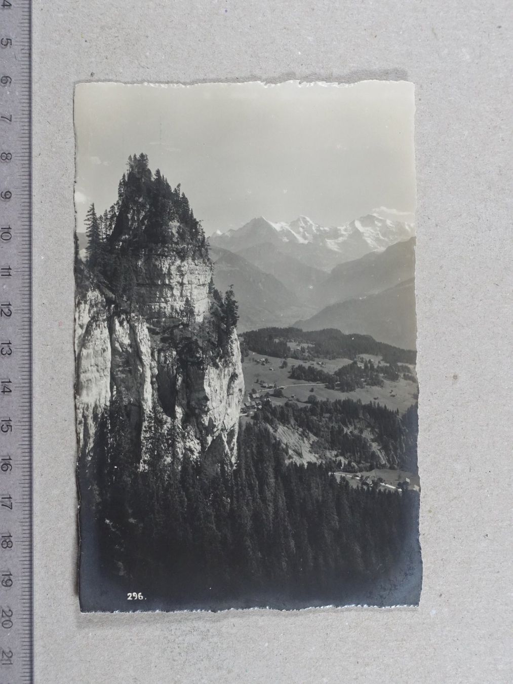 Cartoline postali: Beatenberg, Birrenfluh, Känzeli, Eiger, Mönch, Jungfrau – Usato da Lenzburg venduto da fh1