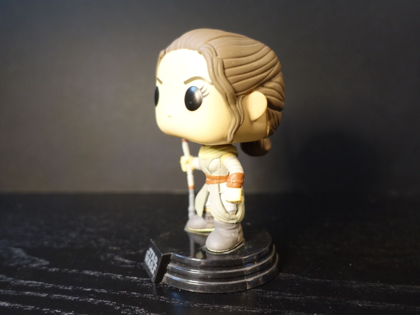 Star Wars Statuette: Rey, Original Star Wars-Figur Funko Pop / Actionfigur – Usato da Russikon venduto da Eulenfeder 1