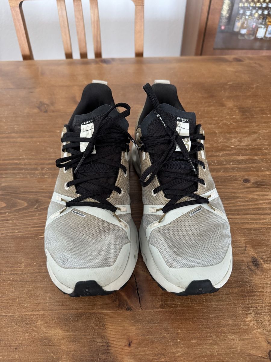 On Scarpe da donna: On Cloudsurfer Trail Waterproof Trailrunning Schuh – Usato da Jona venduto da geben_und_nehmen 1