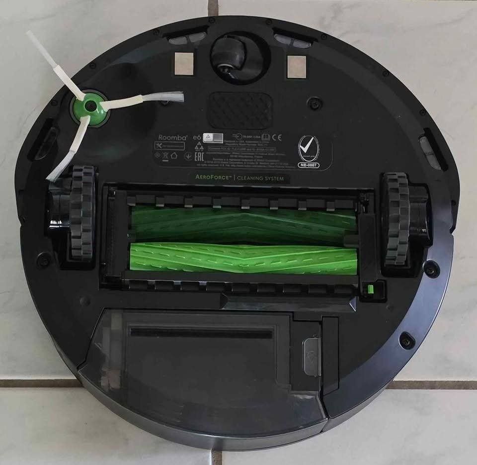 Irobot Aspirapolveri & Accessori: iRobot Roomba Roboter Staubsauger Modell e6 – Usato da Münchwilen TG venduto da ecudos10 2