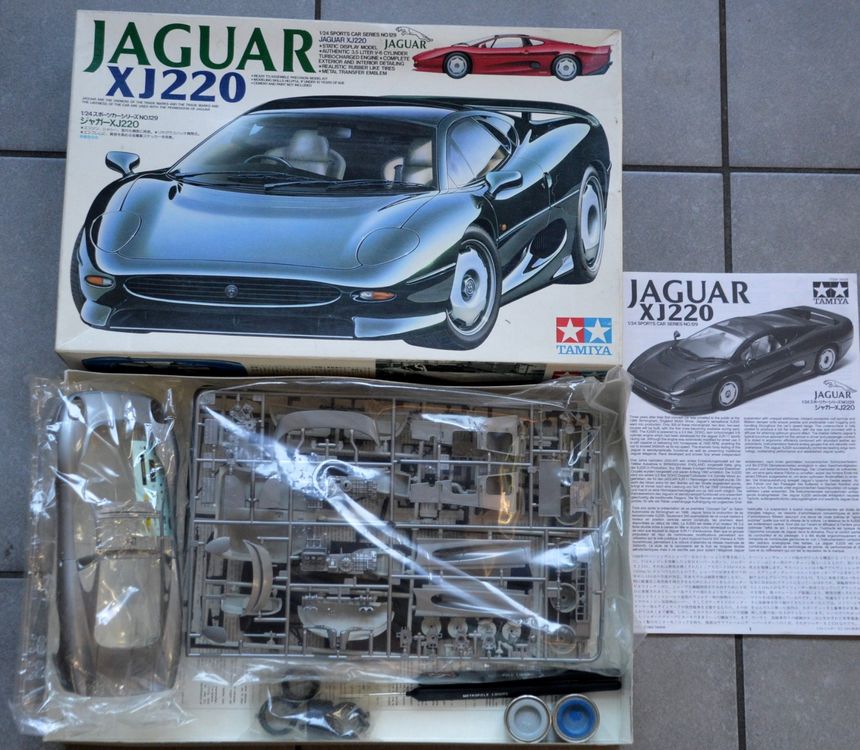 Miniature Jaguar XJ220C N°50 Le Mans 1/43 – Heco Miniatures – Résine Verte – Occasion