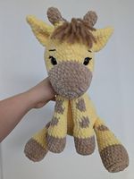 Amigurumi Giraffe sitzend 33cm