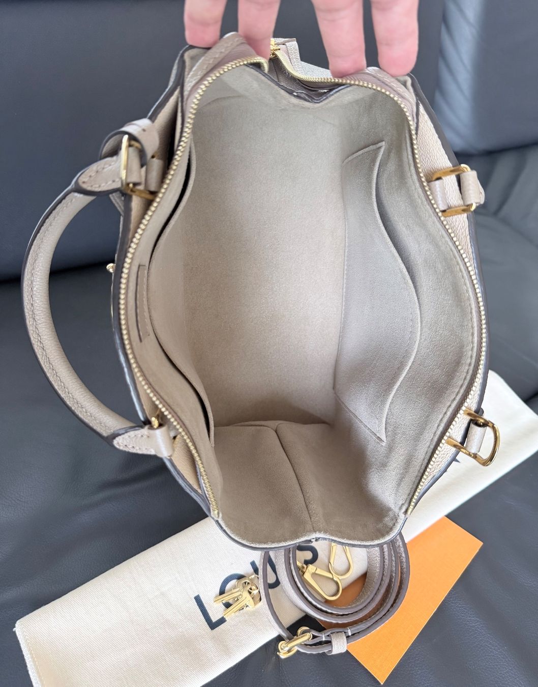 Louis Vuitton Borse da donna: Louis Vuitton Petit Palais – Usato da Reinach AG venduto da RobbisB 7
