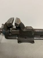 Heuer Front Schraubstock 125mm