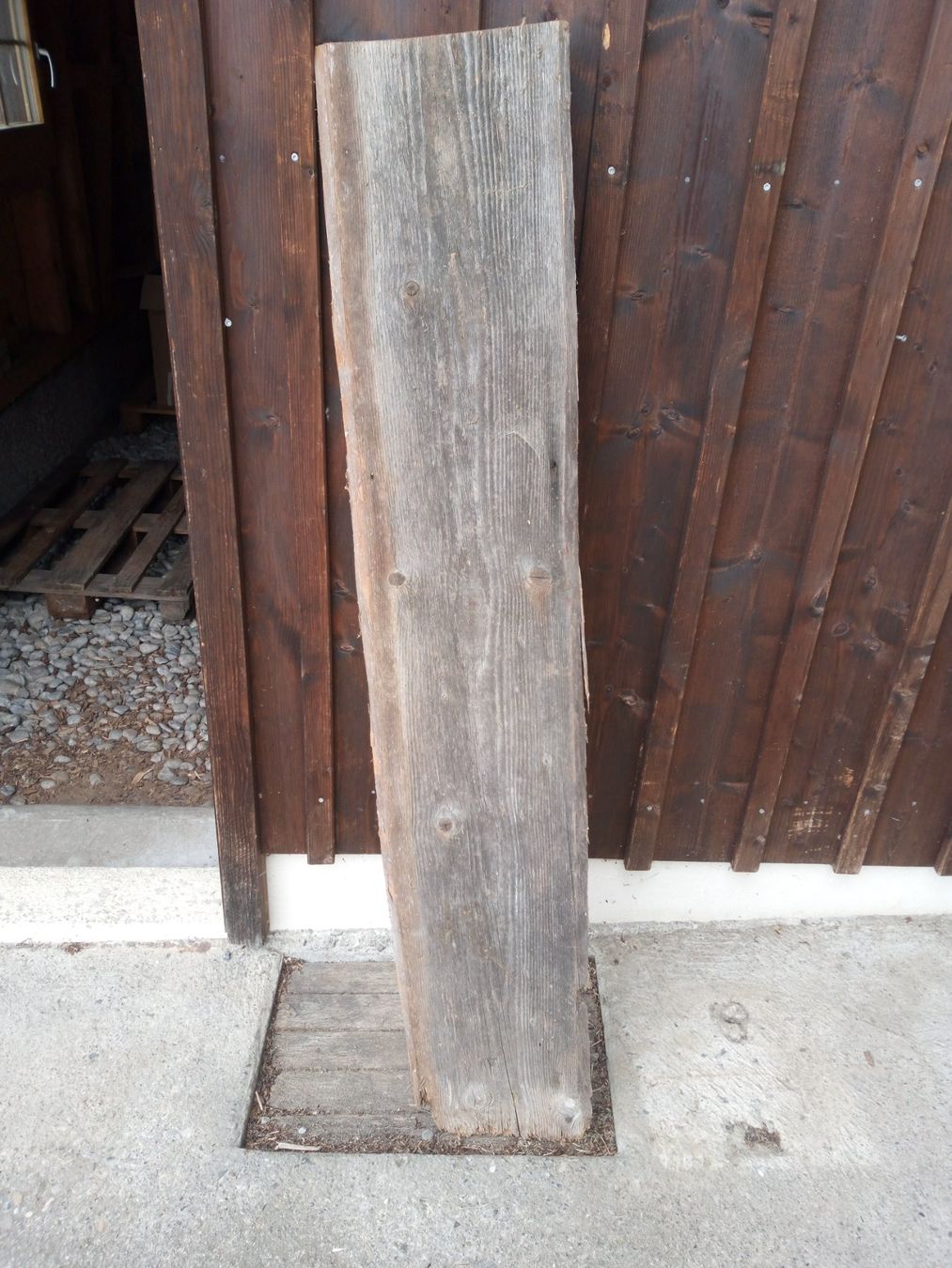 Articoli in legno: Altholzbrett B2 – Usato da Bütschwil venduto da pbbp