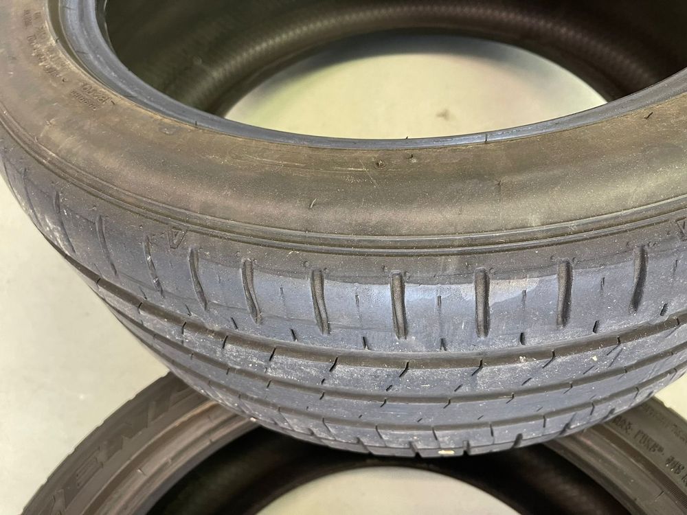 Pneu Sommer 255/40ZR18 (Gebraucht) in Däniken SO für CHF 50 – nur ...