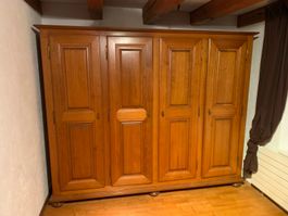 Armoire en bois à donner