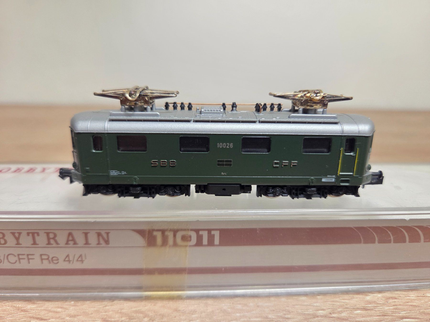 Hobbytrain Modellini di ferrovie: Hobbytrain N 11011 E-Lok 10026 SBB – Usato da St-Aubin-Sauges venduto da Lo_Go