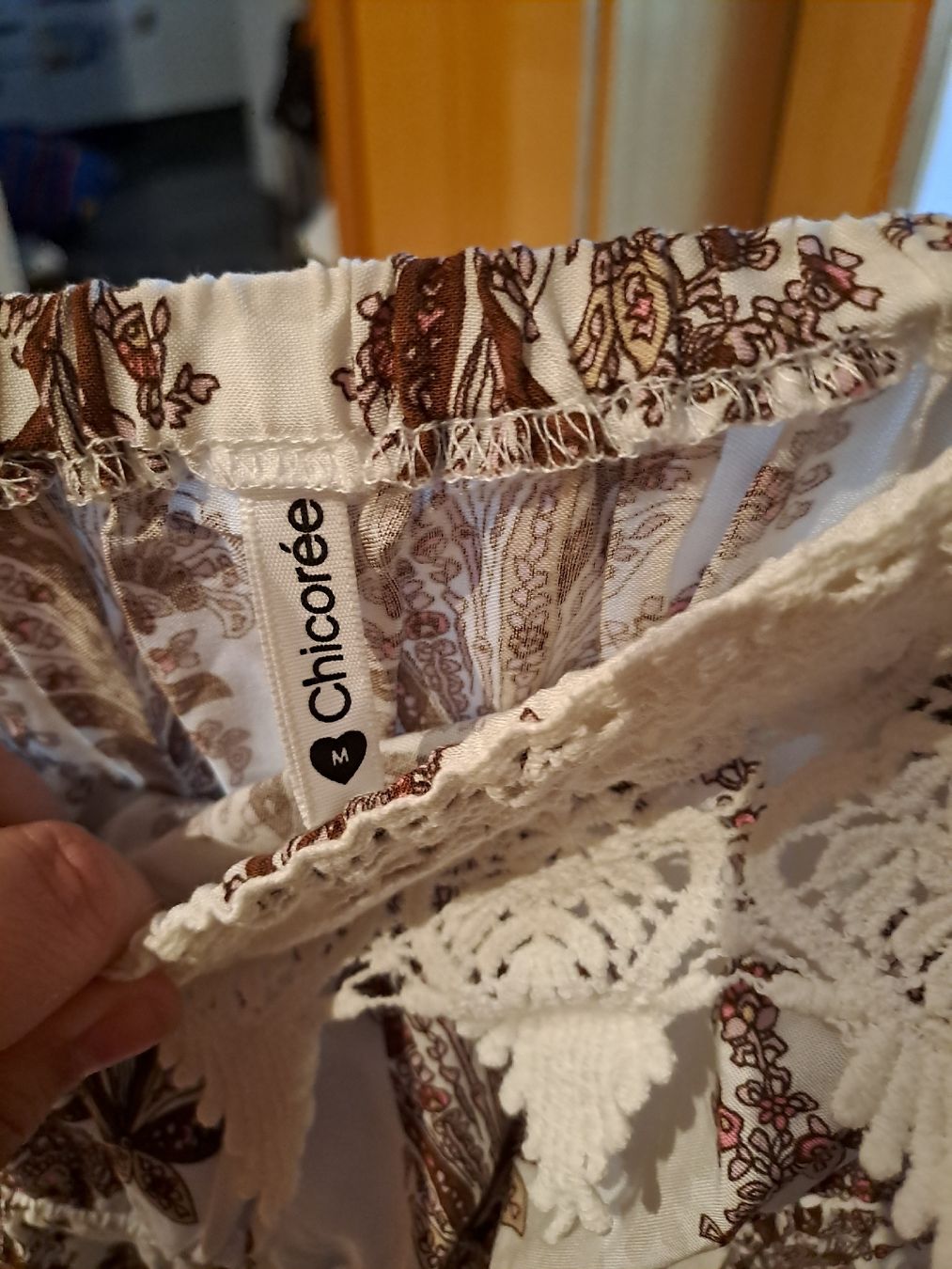 Kleider: Trägerloses Kleid Grösse M Chicoree  – Gebraucht aus Rickenbach LU von bishiida 3