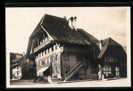 AK Langnau, Malerisches Haus aus dem Ort