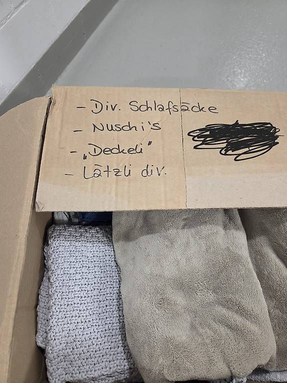 Baby-Mahlzeiten: Schlafsäcke + Nuschis + Decken + Lätzli – Gebraucht aus Wigoltingen von Chanti.89