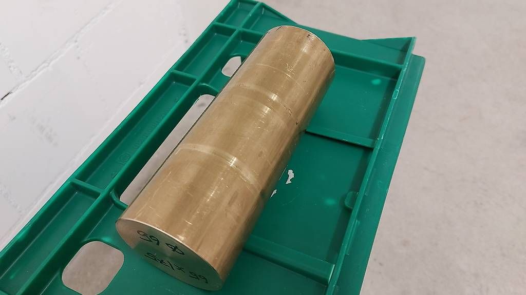 Altro per industria metallurgica: Messingstangen div. 90x255 Rohmaterial Drehbank – Usato da Hinteregg venduto da Amerizium 2