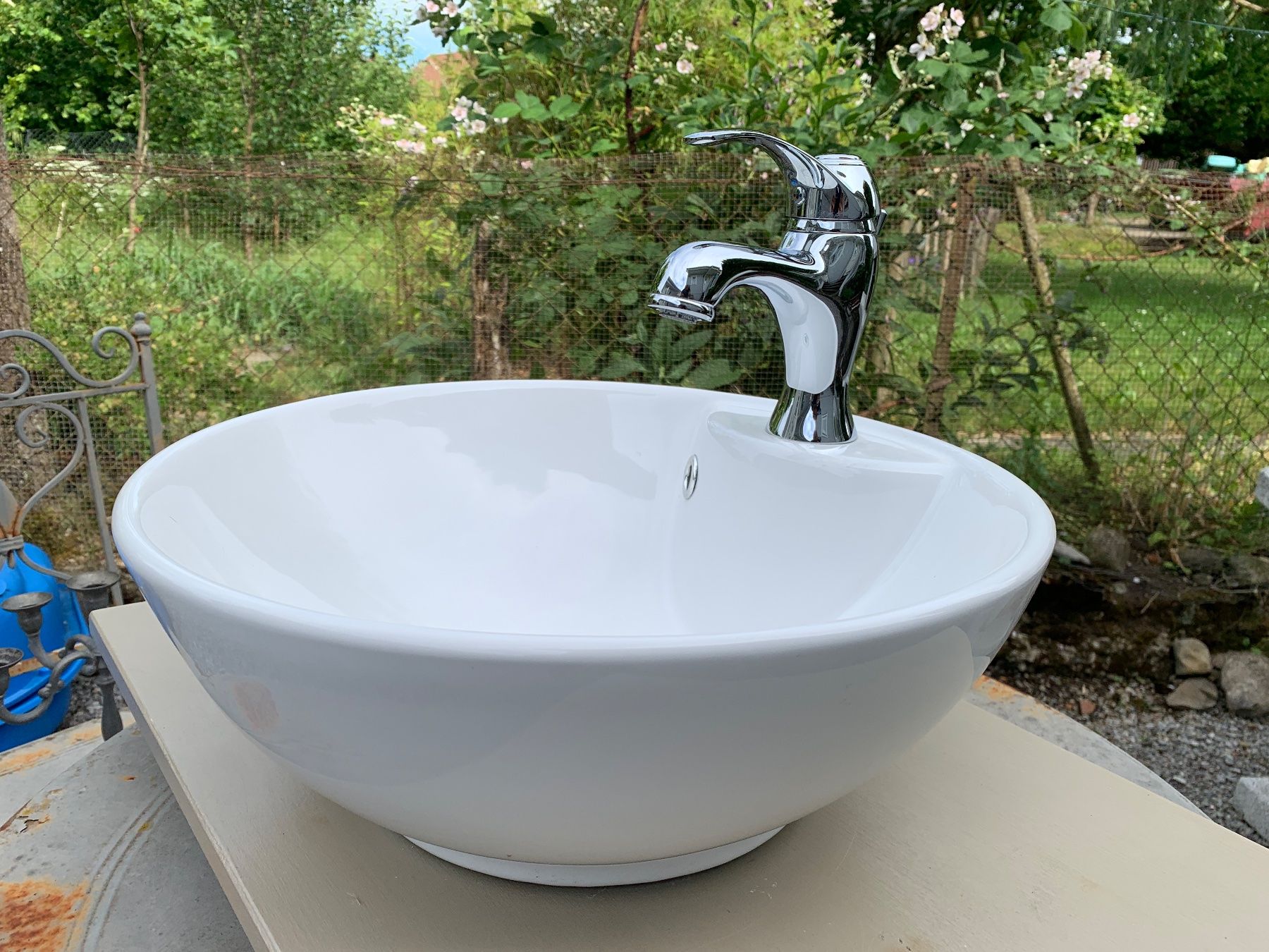 Lavabi & lavandini: Lavabo mit Armatur – Usato da Büetigen venduto da inf_9gyb