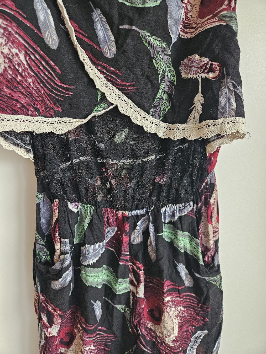 Jumpsuits: Jumpsuit mit Federn – Gebraucht aus Ebikon von SecondChance_byM 1