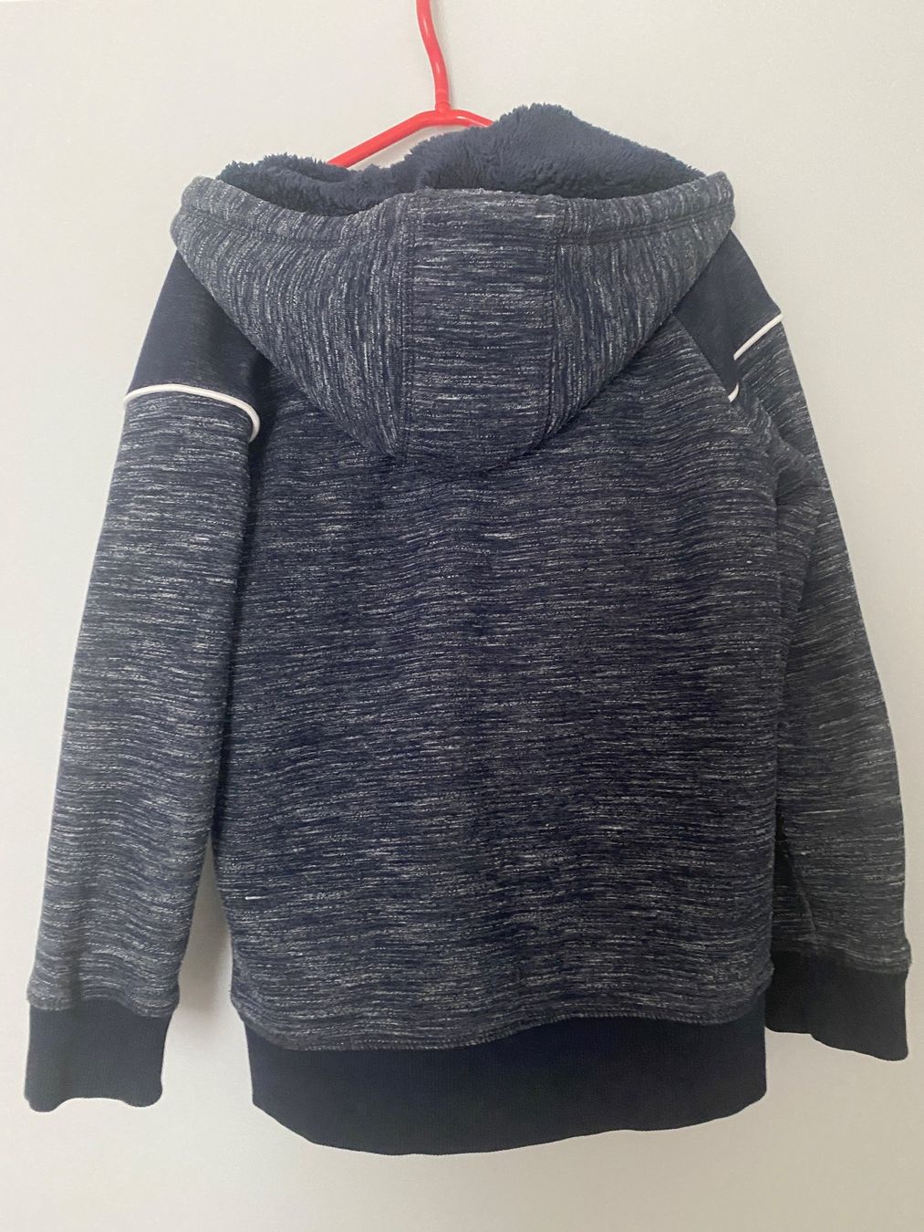 C&A Giacche & Cappotti: Kinder Jacke Gr. 134 warm – Usato da Glattbrugg venduto da riseca 1