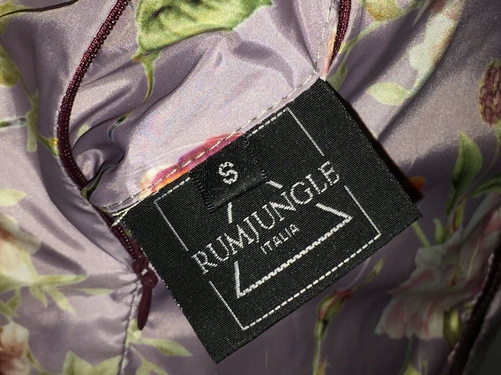 Giacche: Reversible Veste/ Jacke RUMJUNGLE  Taille/Grosse S.... – Usato da Cossonay-ville venduto da Super-Price-Quality 9