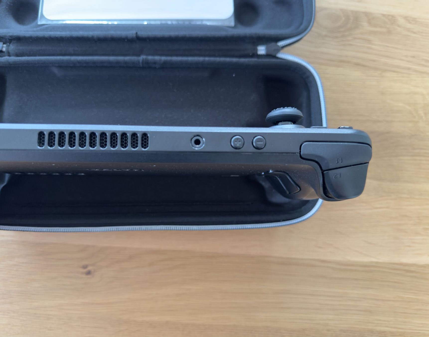 Valve Konsolen: Steam Deck OLED 1TB – Neu (gemäss Beschreibung) aus Pfäffikon ZH von hyperscape 2