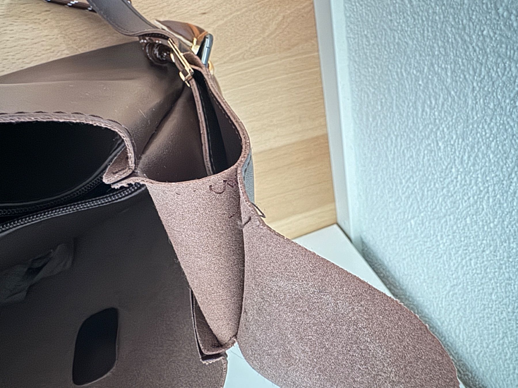 Taschen für Damen: Brown  Bucket Bag - Chic Autumn Accessory! – Gebraucht aus Sattel von Zlata1 3