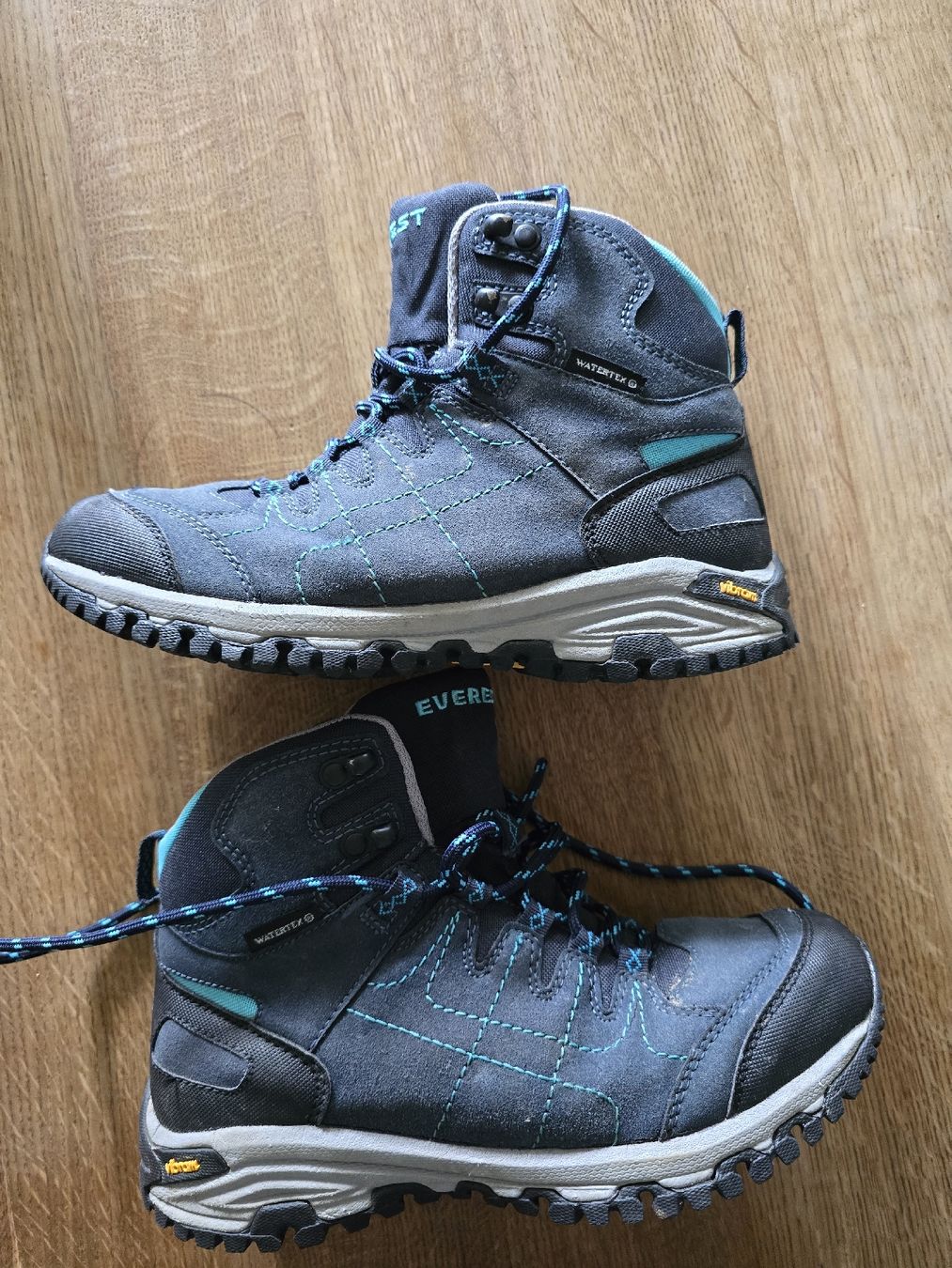 Scarpe per ragazzi: Gut erhaltene Everest Wanderschuhe,  Vibram Sohle – Usato da Ittigen venduto da Dilek4