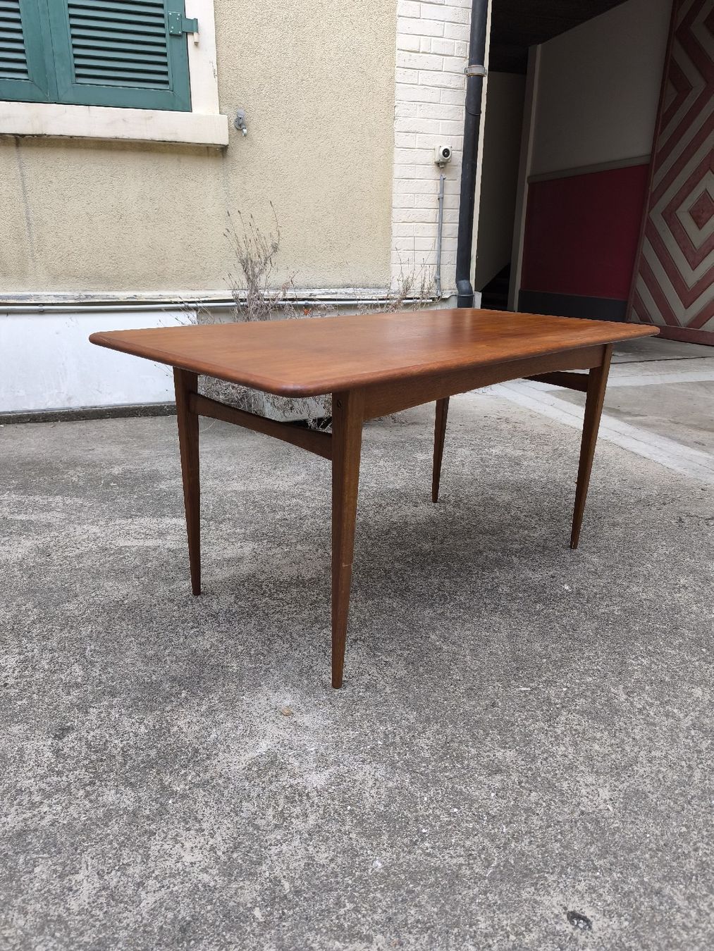 Tische: Salontisch Teak – Gebraucht aus Basel von Patts_Lampenfieber 1