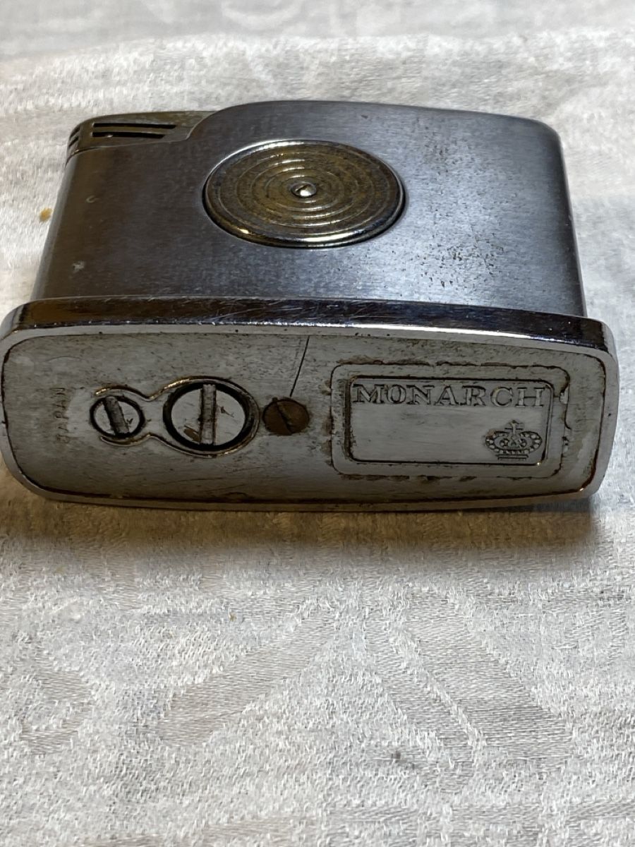Feuerzeuge: Briquet de table,Monarch monarque à essence – Gebraucht aus Bevaix von Dominixx52 3