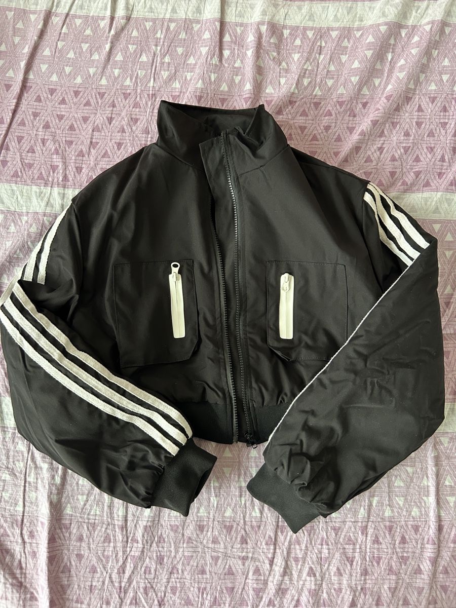Jacken: Striped Padded short Winter Jacket - Size M - Like New! – Gebraucht aus Genève von Noemie.wrmsi 2