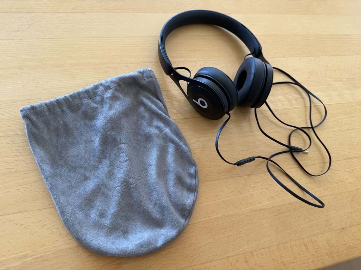 Beats Cuffie: Kopfhörer Beats Ep kabelgebunden – Nuovo (secondo la descrizione) da Brugg AG venduto da Wasserschlossblick