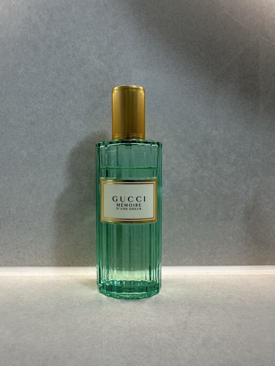 Gucci Profumi & Eau de Toilette: Gucci Memoire d'une Odeur EdP 100ml – Usato da Glattbrugg venduto da SMusic98 3