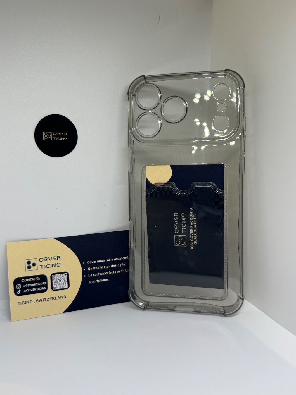 Cover & Protezioni schermo: Vendo cover per iPhone 17/16/15/.. – Nuovo e nell'imballaggio originale da Cadenazzo venduto da met_5tsn