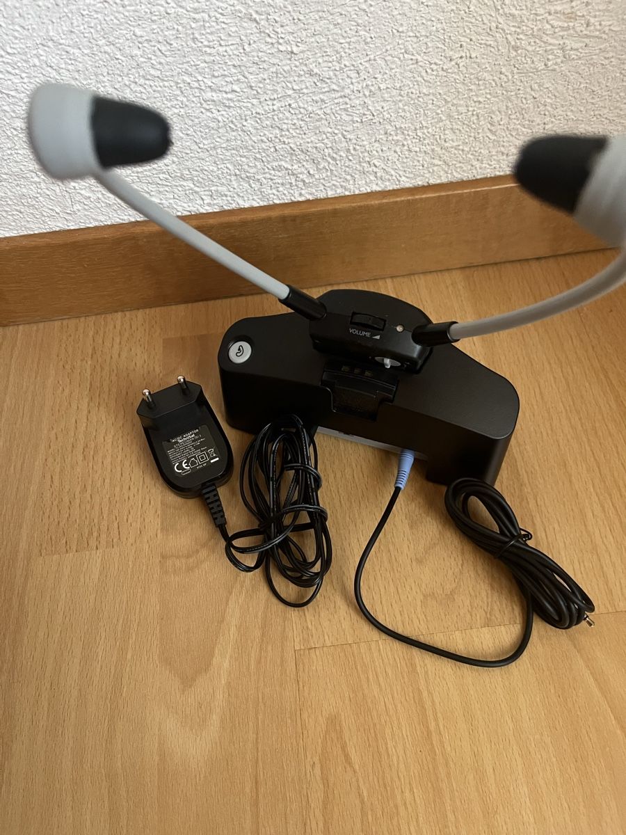 Cuffie: TechniSat Mute casque audio occasion – Nuovo (secondo la descrizione) da Chézard-St-Martin venduto da iva_xw8z 1