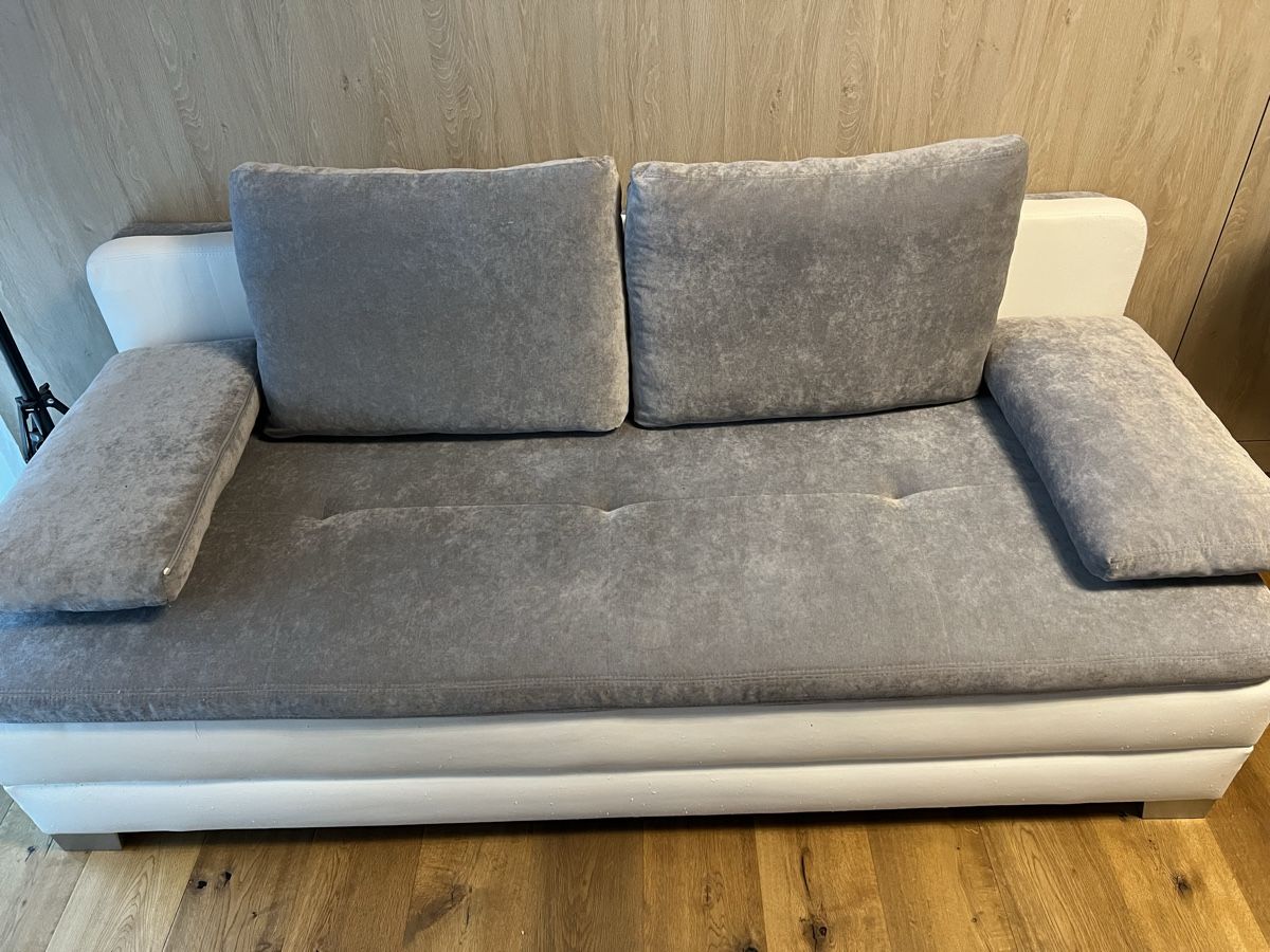 Divani: Modernes Schlafsofa mit Bettfunktion & Stauraum – Usato da Kaltbrunn venduto da Fl.bischof 3
