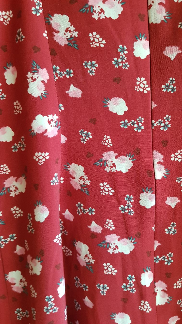 Vestiti: Leichtes Sommerkleid mit Blumen Gr 36 – Usato da Menznau venduto da Valinor 2