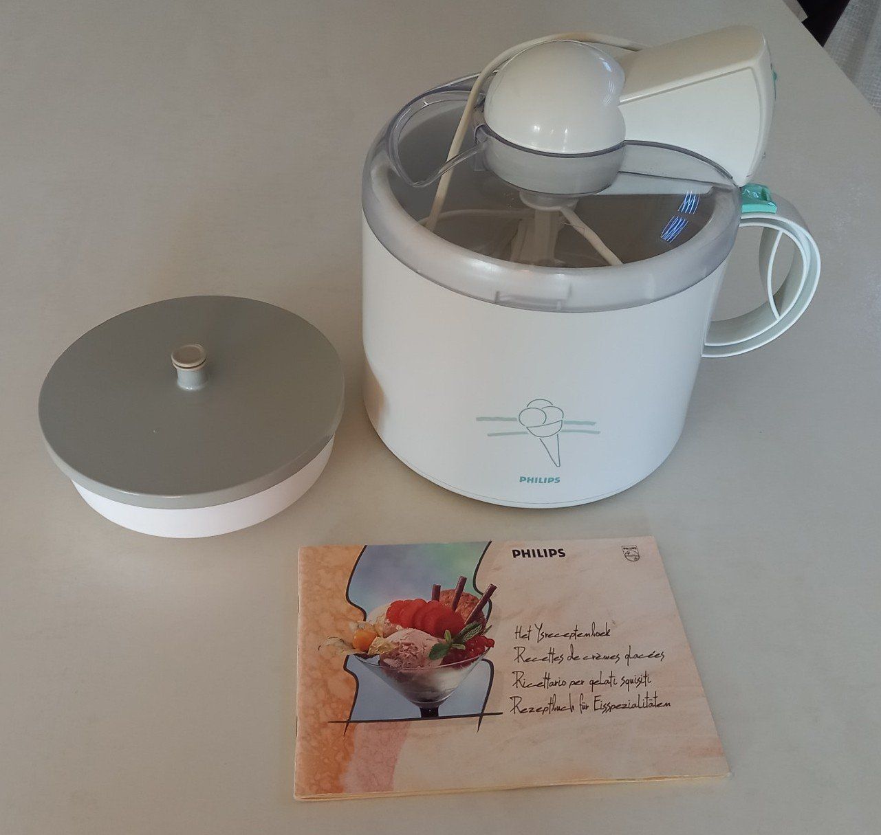 Philips Elettrodomestici da cucina: Glace Maschine Philips – Usato da Effretikon venduto da Ricardo0830