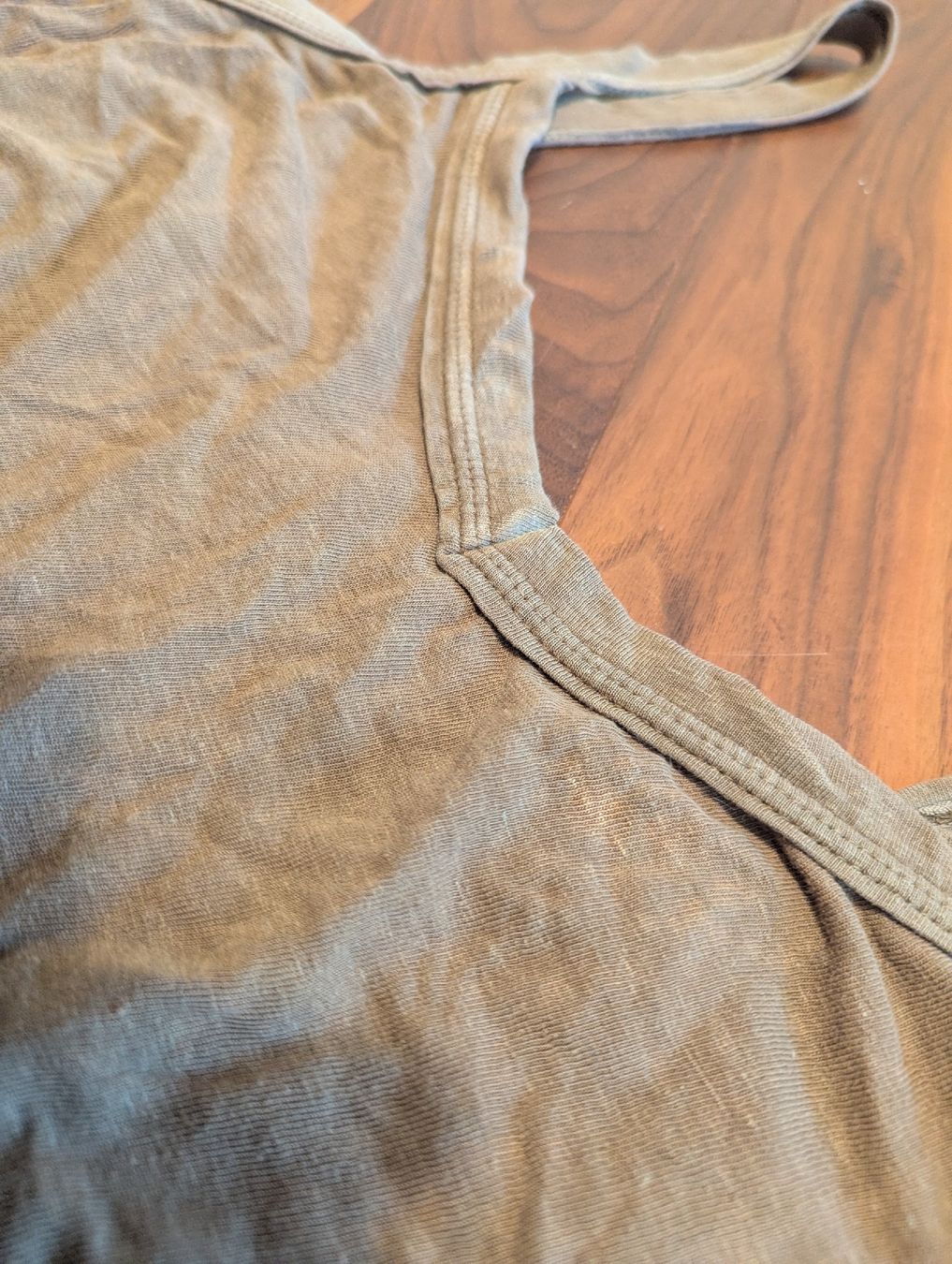 Tops: Damen Top THIS WORLD Grösse L – Gebraucht aus Häfelfingen von carii 2