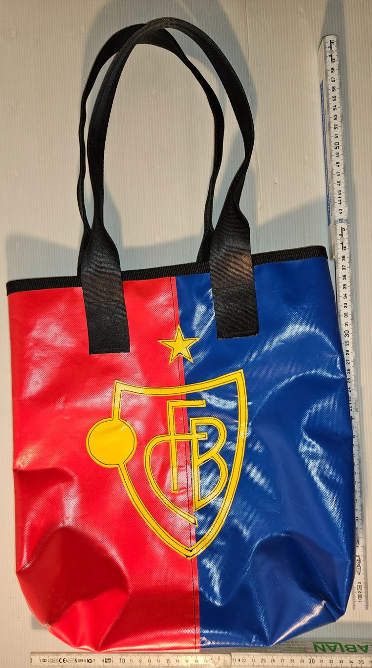 Borse: FCB / FC Basel Tasche – Usato da Münchenstein venduto da vitalfit 2
