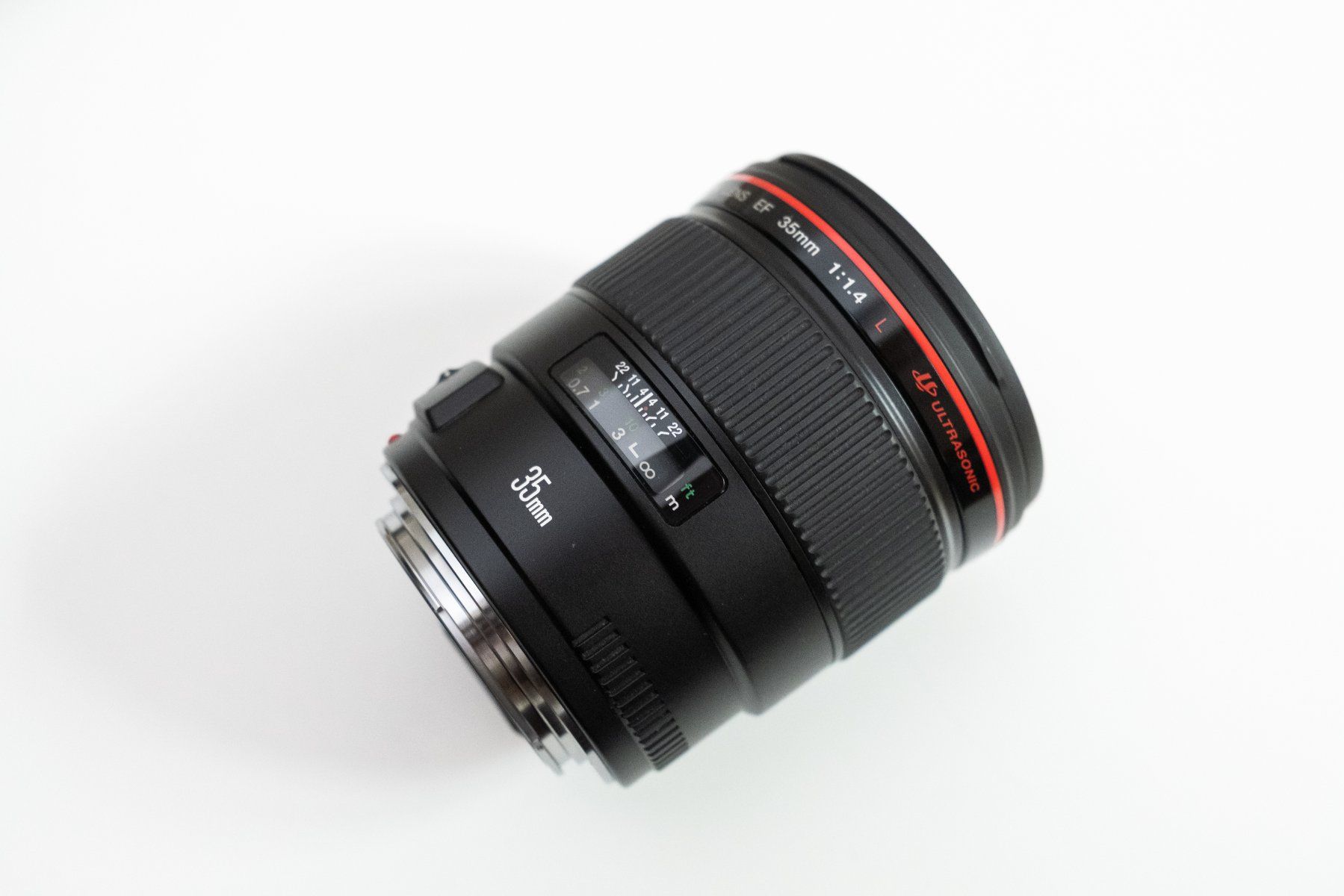 Canon Objektive: Canon EF 35mm f/1.4L – Gebraucht aus Bern von claudio-r
