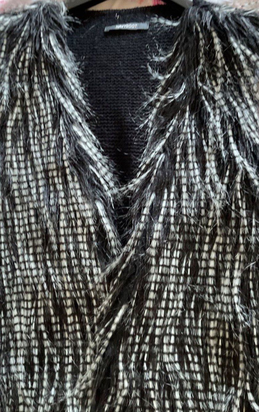 Navyboot Gilet & Giacche senza maniche: Navyboot Weste fake Fur Kunstfell - Grösse M – Usato da Fislisbach venduto da Maieriisli25 1