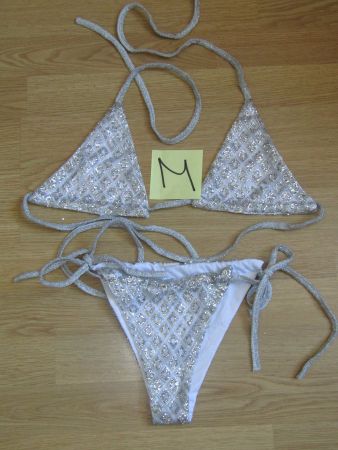 Kleiderpaket ,Bikini Gr. M /S Cup Grösse A/B