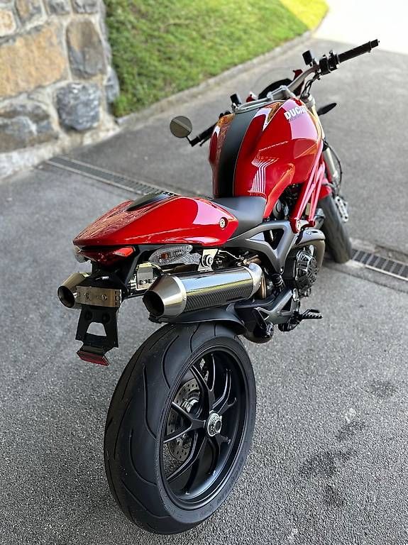 Strada: Ducati Monster 1100 S (ABS) – Usato da Hasliberg Reuti venduto da inf_mg7k 4