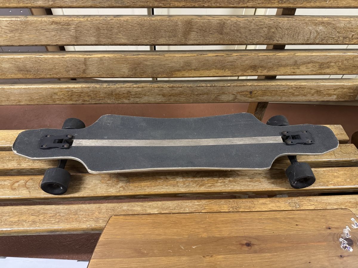 Skateboards: Longboard skateboard – D'occasion à Hitzkirch par JungClaudio